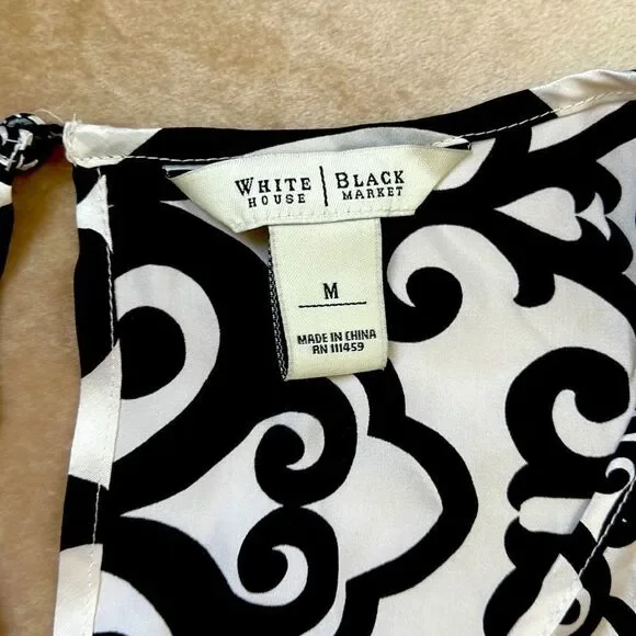 Gorgeous EUC SZ M WHBM 💯 Silk Ivory & Black Scroll Design Top - Picture 3 of 9